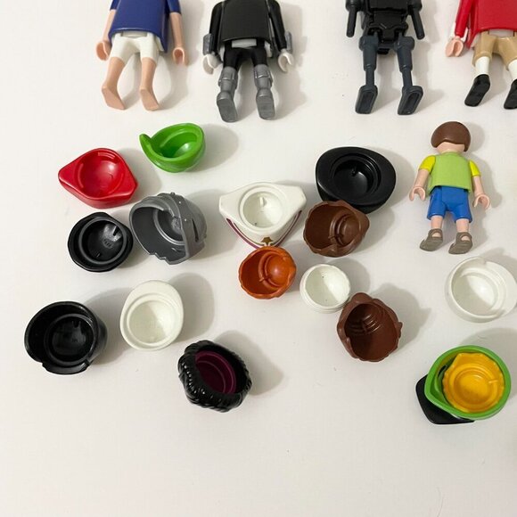 Assorte Lot of Playmobil Figures Accessories Toys - Picture 11 of 12